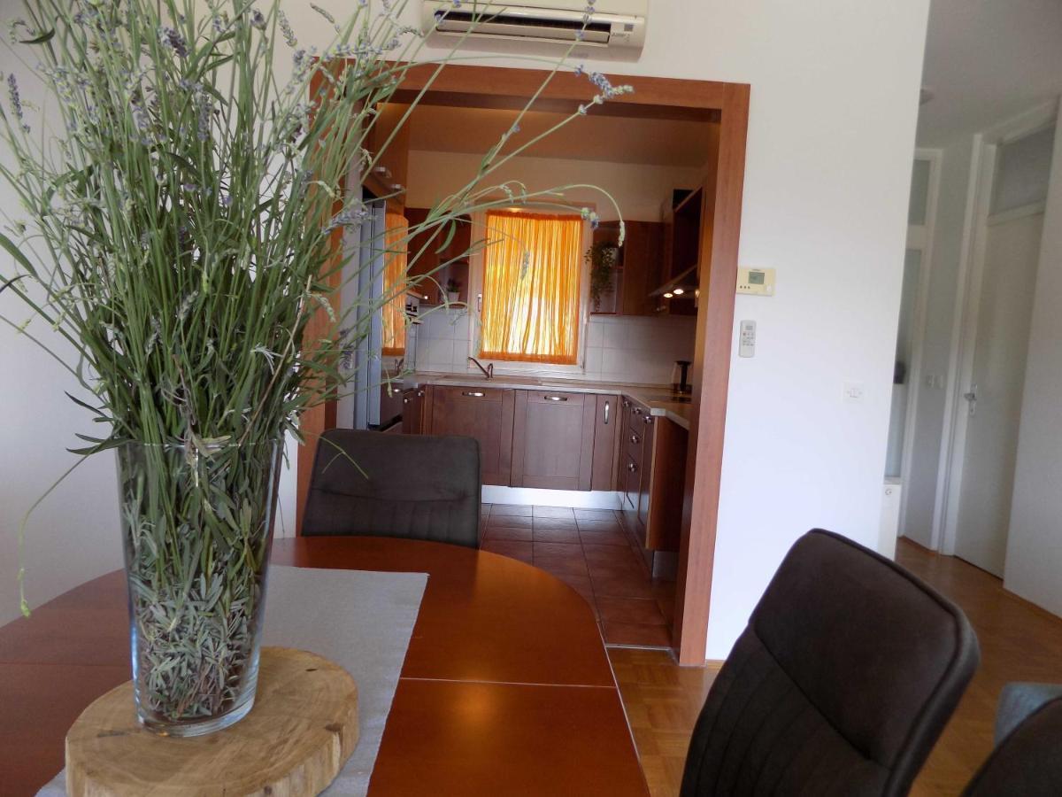Apartman Borna Vrbnik  Dış mekan fotoğraf